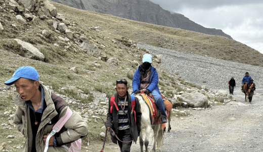 Drive to Yamadwar and Trek to Diraphuk